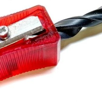 Как заточить сверло неправильно